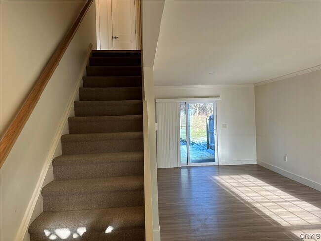 Photo - 229 Wildwood