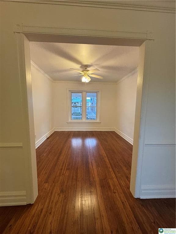 Photo - 915 Washington St