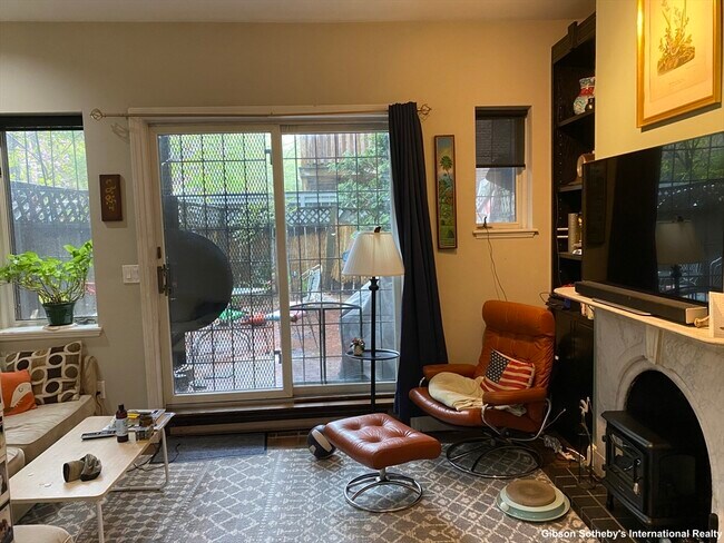 Photo - 36 Dartmouth St Unidad 1