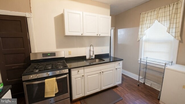 Photo - 43 Edgemere Ave