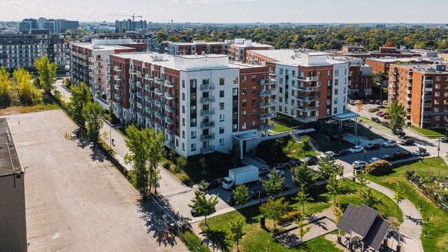 Building Photo - Le Noria