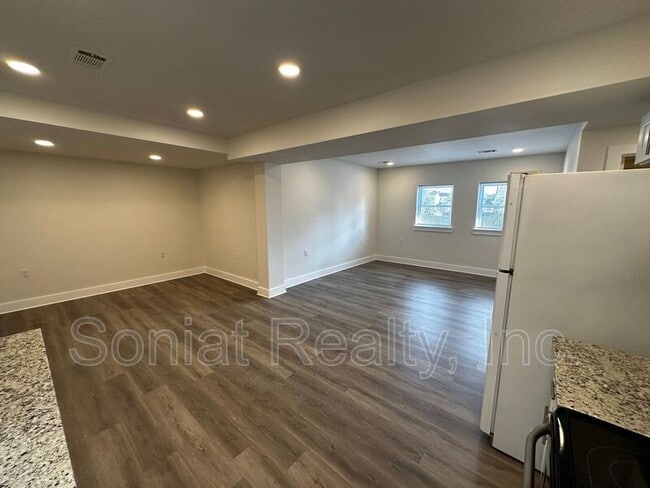 Photo - 3302 Nashville Ave