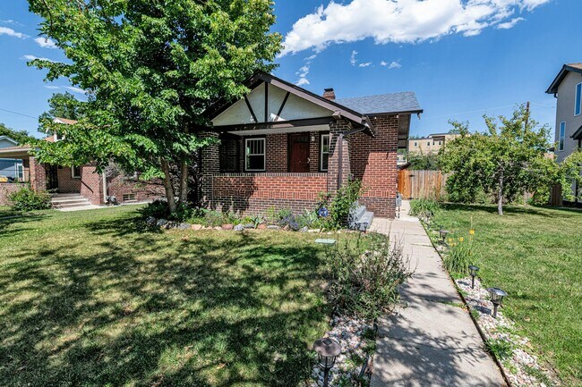 Photo - 3738 Zenobia Street