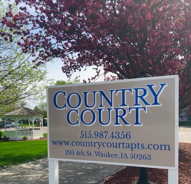 Photo - Country Court Apartments - Waukee
