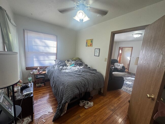 Photo - 1109 W 20th St