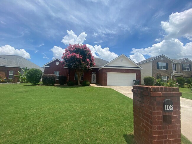 Photo - 102 Bryce Dr