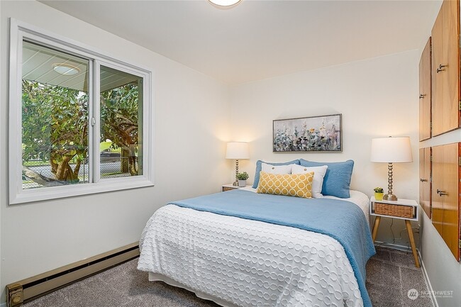 Photo - 5007 236th St SW