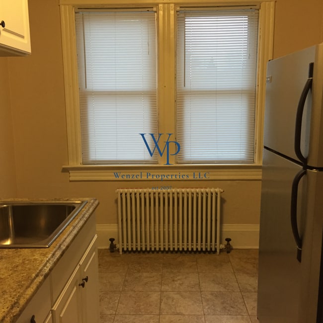 Photo - 1215 Marshall St Unit D