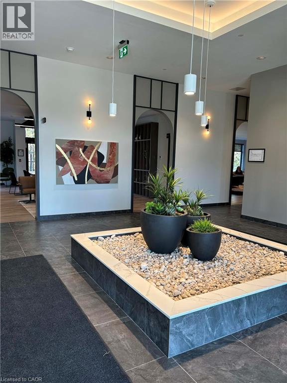 Photo - 525 New Dundee Rd Unité 304