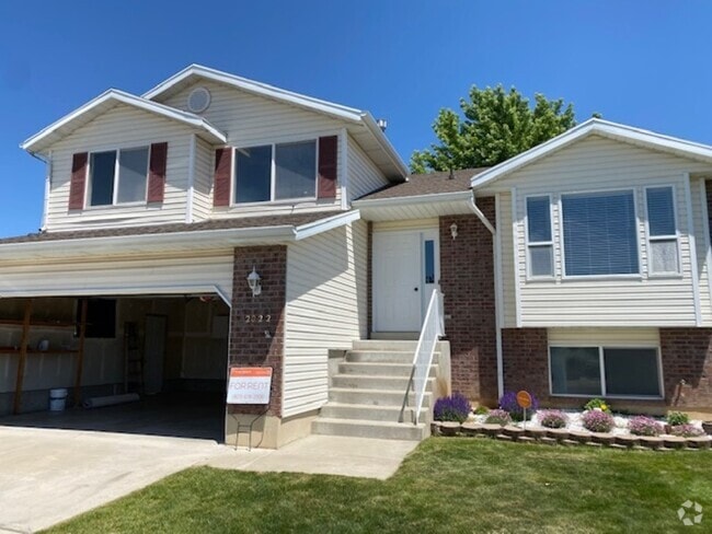 Building Photo - 2022 N 850 W Rental