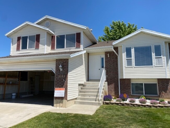 Building Photo - 2022 N 850 W Rental