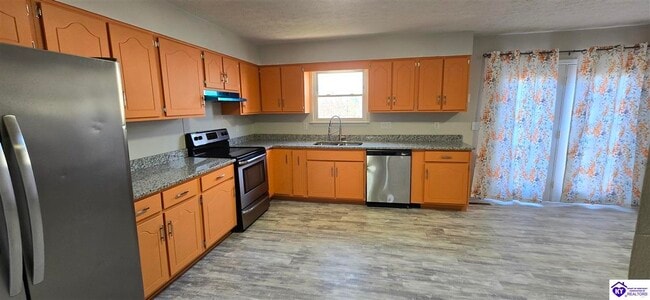 Photo - 410 Wagon Wheel Trail Townhome