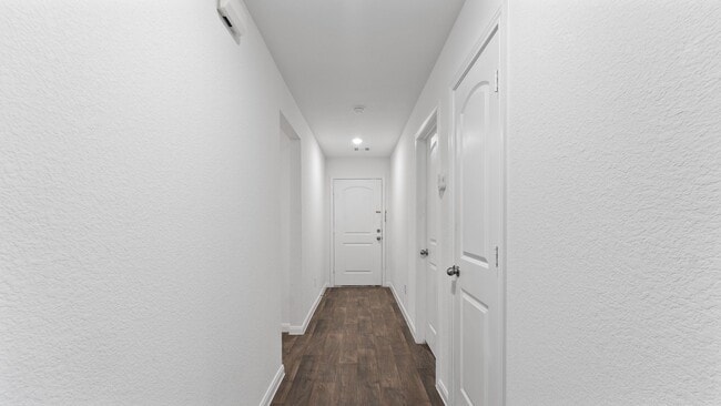 Photo - 410 Pimmit Hill Run