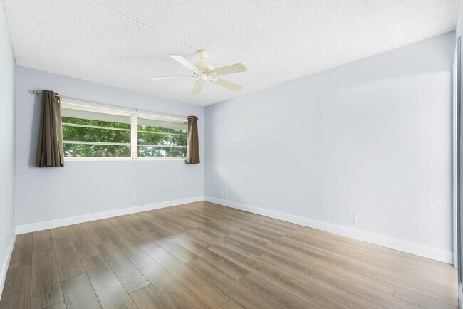 Photo - 1340 NE 28th Ave Unit 232
