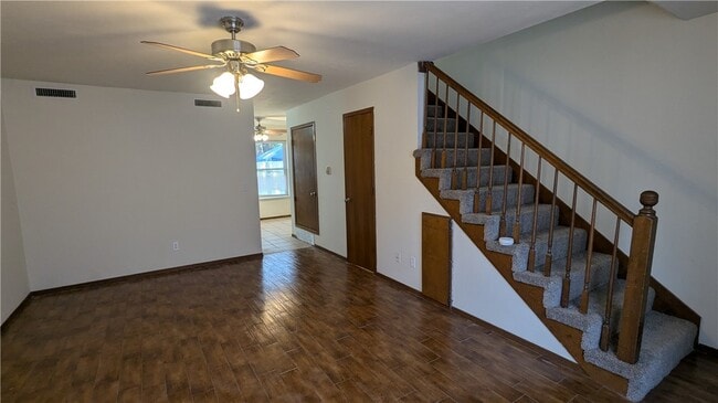 Photo - 687 N Betty Jo Dr