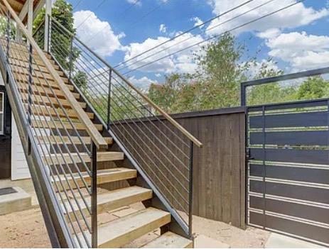 Photo - 4518 Red River St