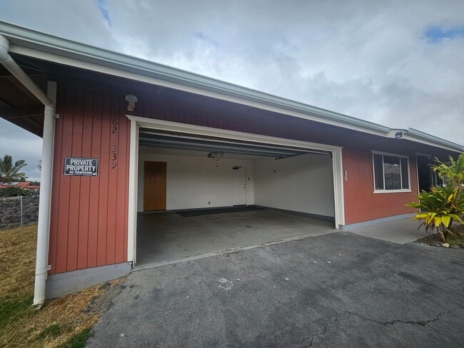 Building Photo - Beautiful and Large Country Home in Kamuela