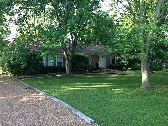 Building Photo - 120 Pebble Creek Rd