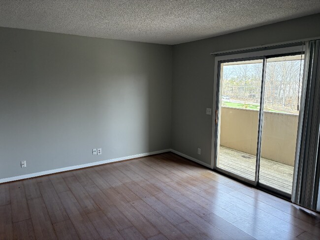 Photo - 515 Basswood Ave Unit D45