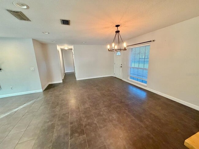 Photo - 653 Sherwood Dr