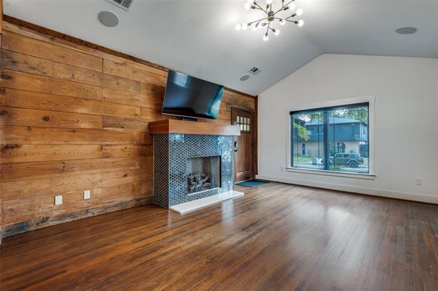 Photo - 5819 Prospect Ave