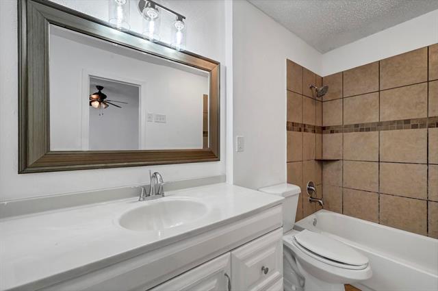 Photo - 2713 Charter Oak Dr Casa