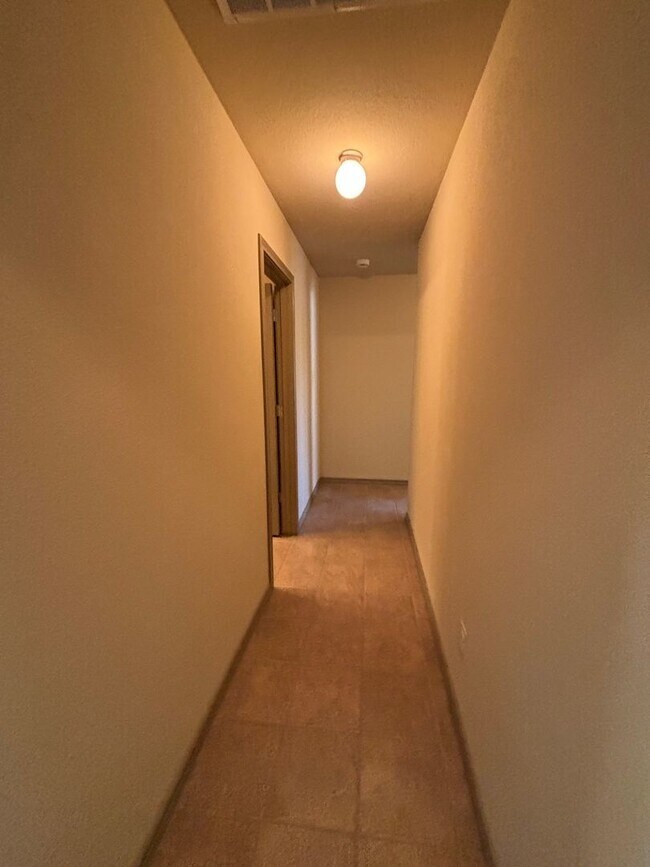 Photo - 1683 Potomac Dr