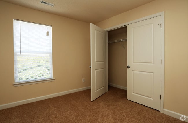 Waterford Pointe