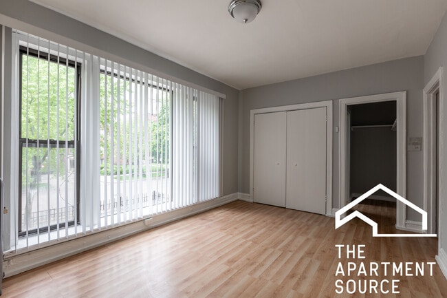 Photo - 5451 S Cornell Ave Condo Unit 201