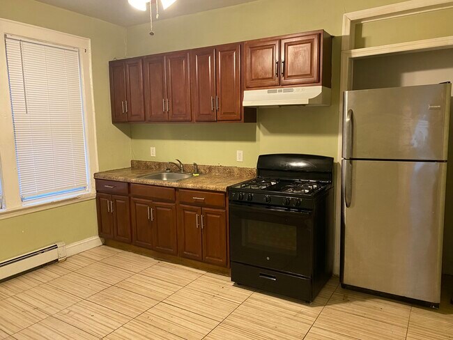 Photo - 307 Goldsmith Ave Unit 1