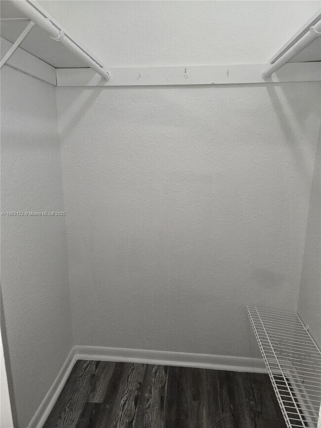 Photo - 2730 W 76th St Unit 201