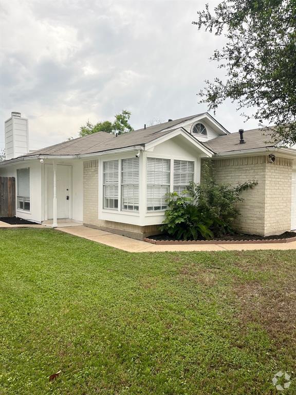 Building Photo - 1715 Bugle Run Dr Rental