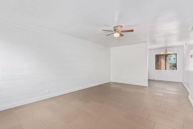 Photo - 1233 E Thomas Rd Unit 22