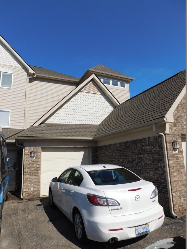 Photo - 821 Brandon Ave Unit 821