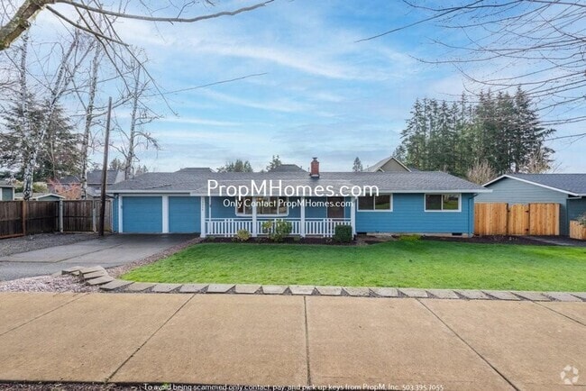 Building Photo - Updated Three Bedroom Gem in Oregon City! Rental
