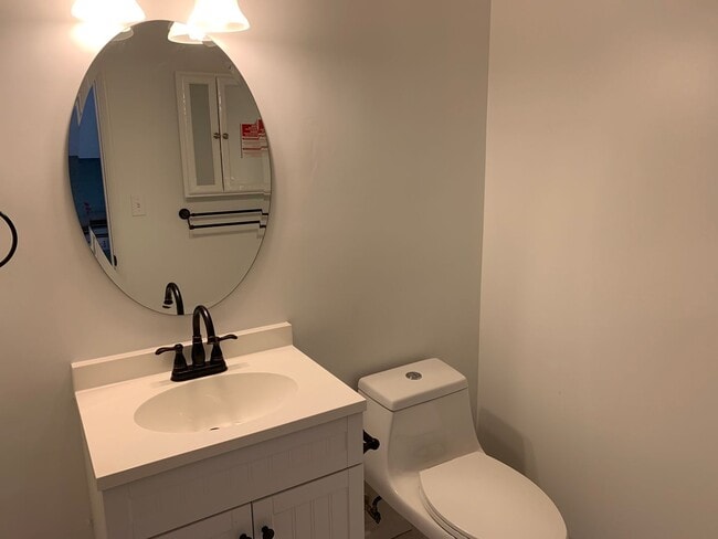Photo - Makiki Condo with Utilities Included in Rent Unit 402