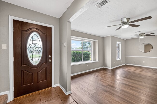 Photo - 519 Asheboro Dr