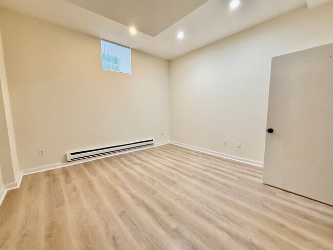 Photo - 452 Clementine Park Unit c