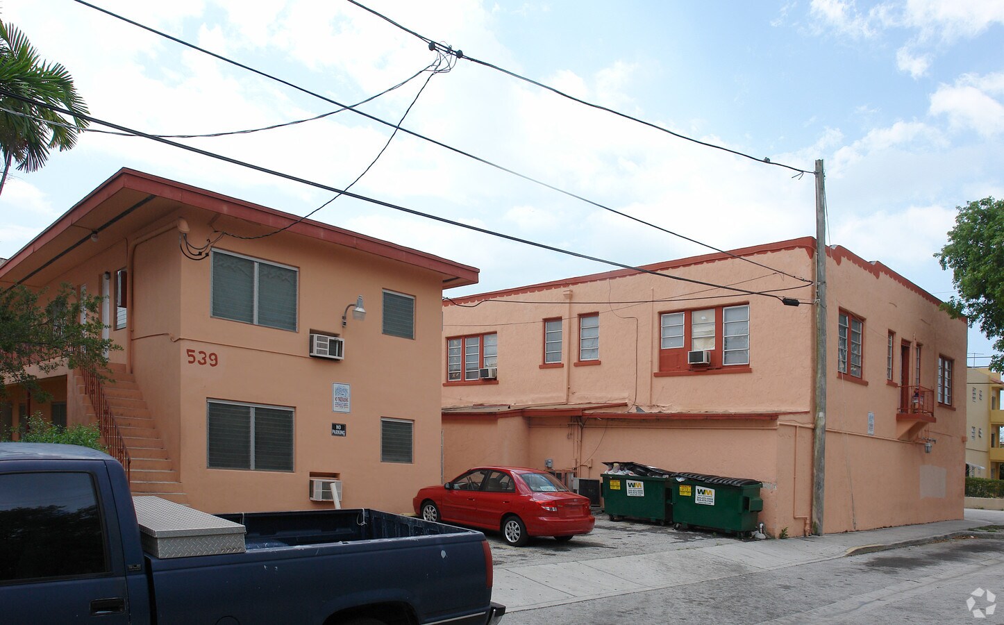 Photo - 539 SW 7th Ct