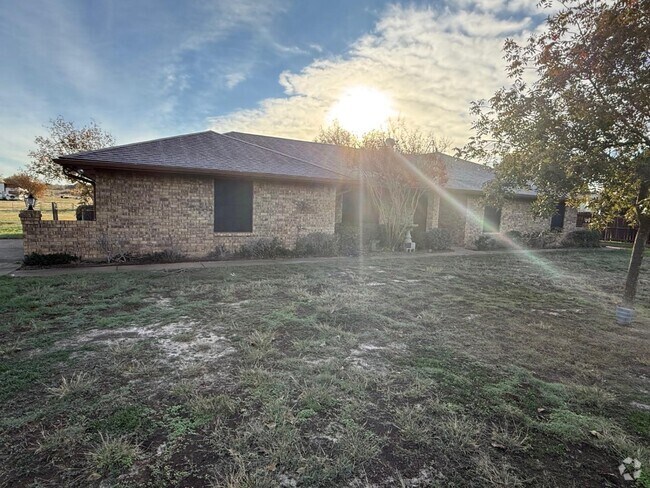 Building Photo - 1891 N Bend Rd Rental