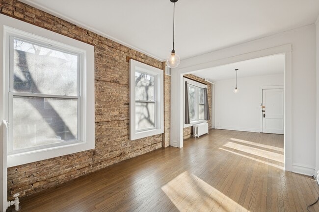 Photo - 3018 W Schubert Ave Unit One