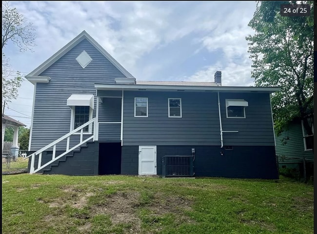 Back View - 1909 Summerville Rd