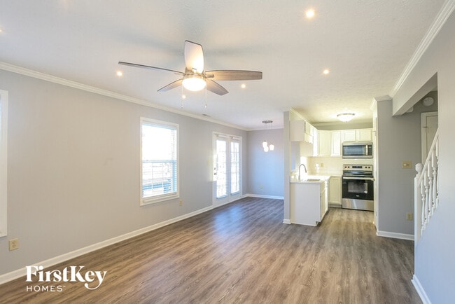 Photo - 6747 Wimbledon Dr