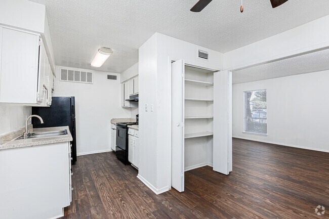 2BR, 2BA - 960SF | B2