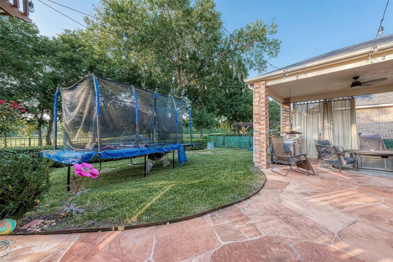 Photo - 8807 Stones Throw Ln