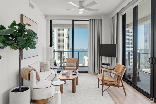 2BR, 2BA - 977SF - Living Room