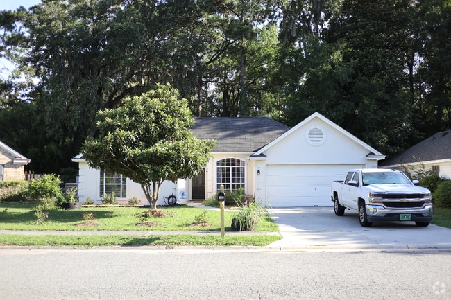 Building Photo - 108 Chapel Dr Rental