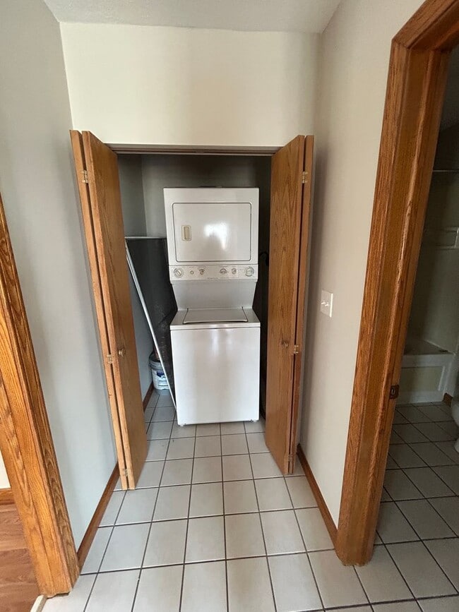 Photo - Bear Trax Real Estate Unidad 2