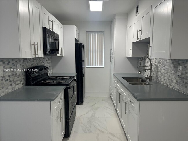 Photo - 7220 NW 179th St Condo Unit 106