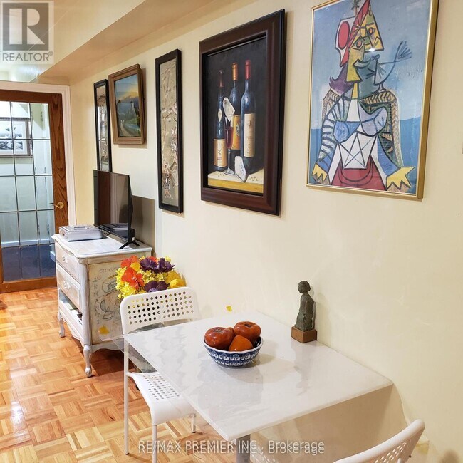 Photo - 28 Rotary Dr